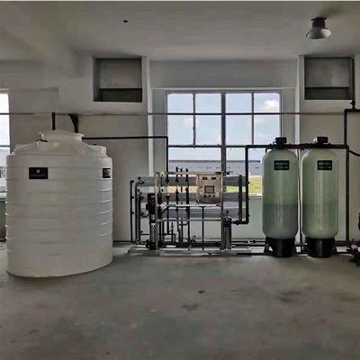 上海小型純水機 輝月廠家直供實驗室用純水，貿易首選合作伙伴